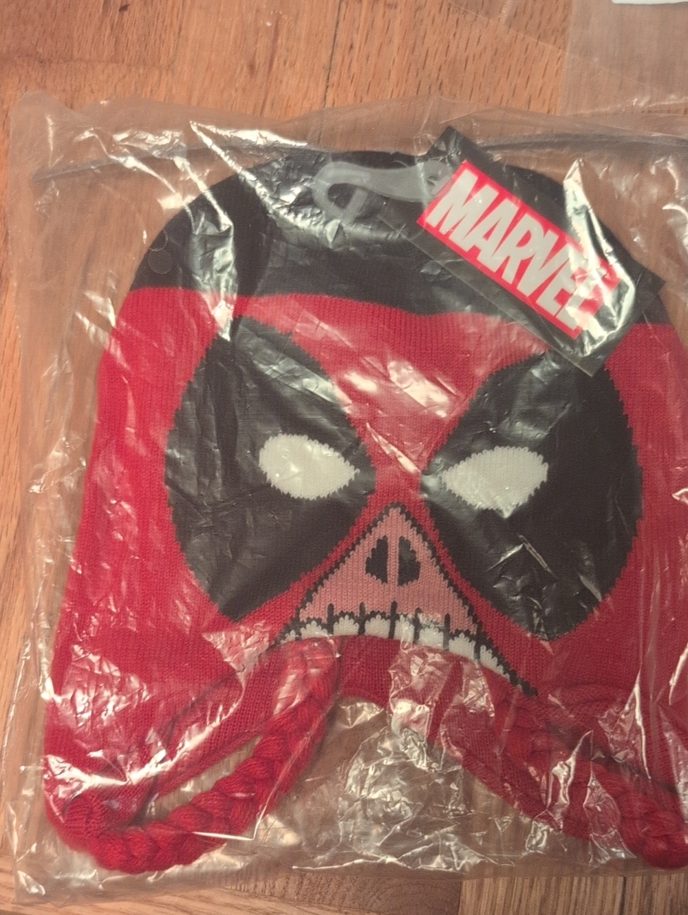 Marvel Head pool  Deadpool Knit Earflap Hat